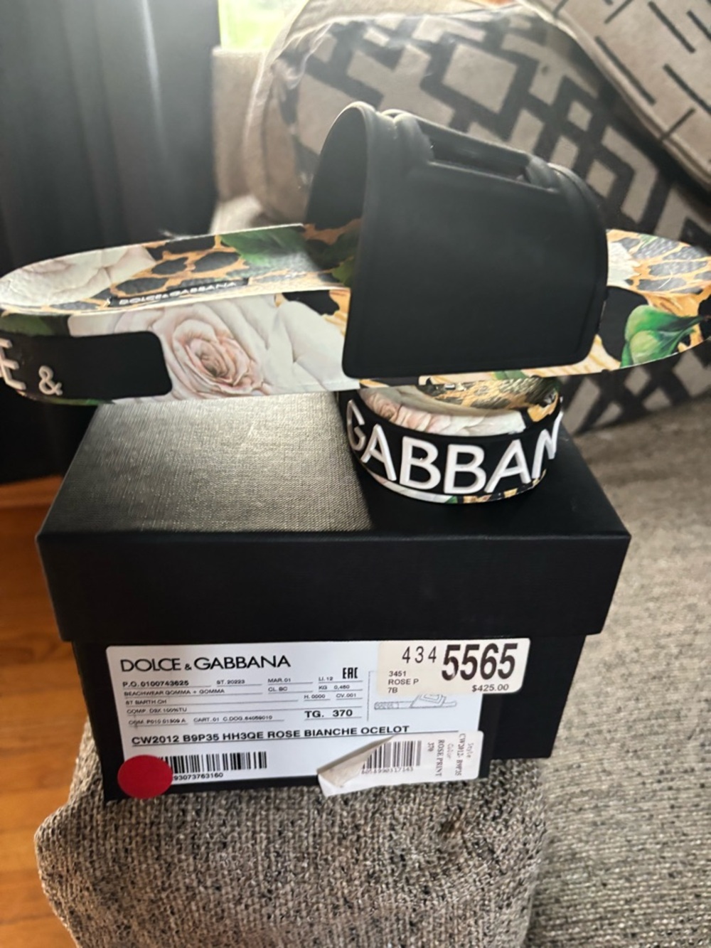 Dolce & Gabbana Black Logo Slide Sandals with Leopard and Green Floral Print - Picture 10 of 11